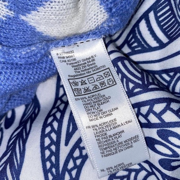Forever 21 Periwinkle Crewneck Argyle Sweater - Picture 6 of 6